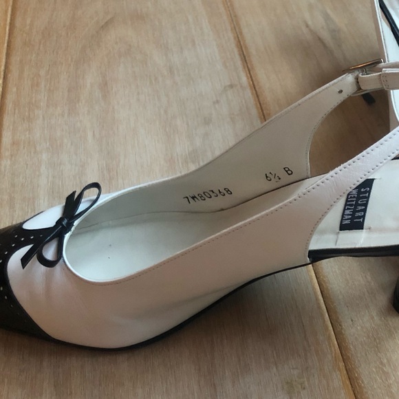 Tuxedo Patent Pumps by Stuart Weitzman - 6.5 B - Picture 9 of 9